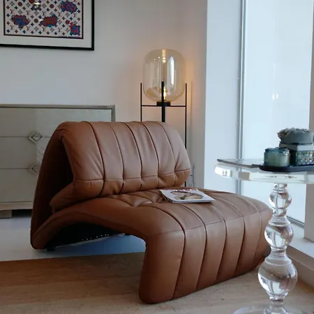 Skyline Serenity Luxe Suite-Private Room-3